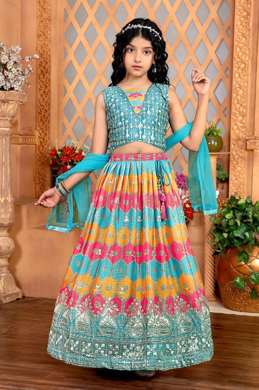 Girls Lehnga With Dupatta