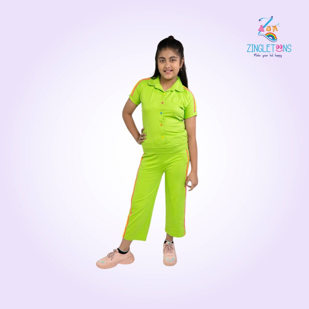 Girls’ Stylish 2-Piece Tracksuit – “Good Attitude” Printed Set Green