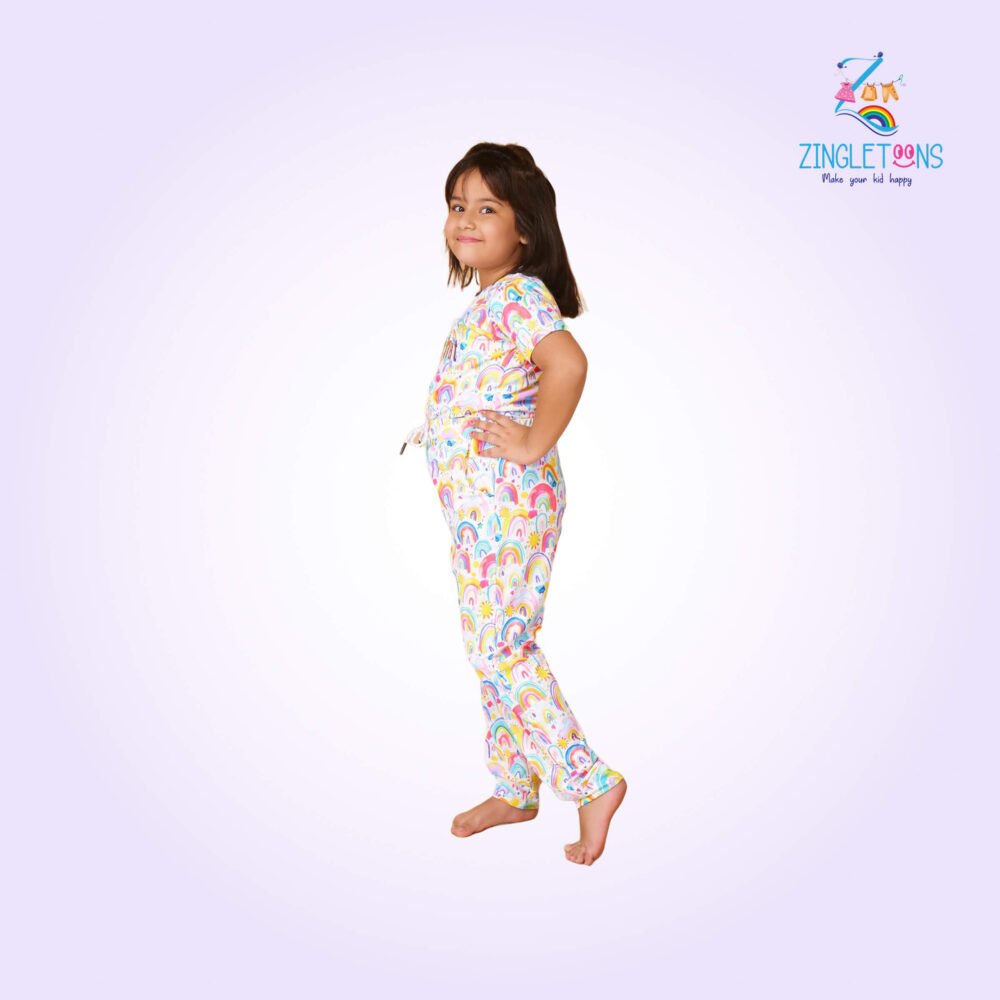 Girls Printed Tshirt And Joggers Clothing Set - Image 2
