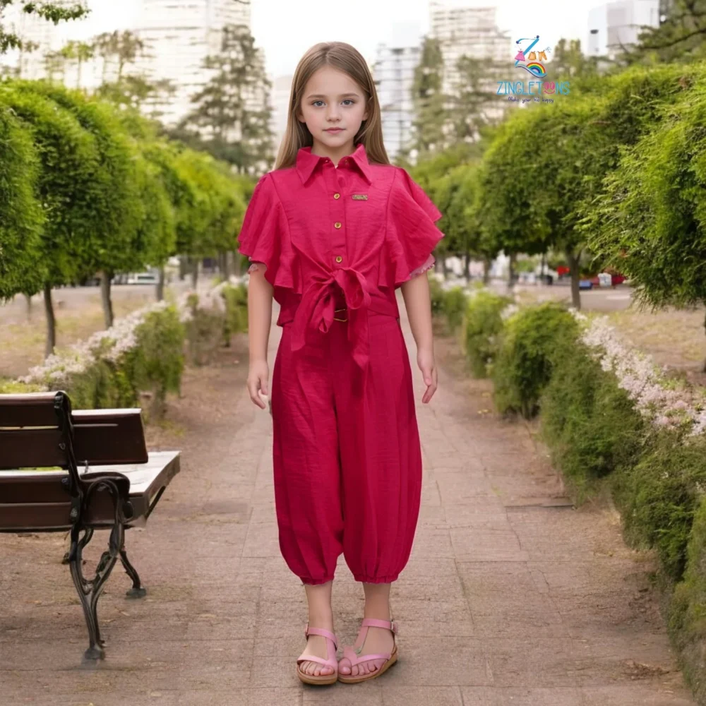 Stylish Pink Cotton Capri Set For Girls