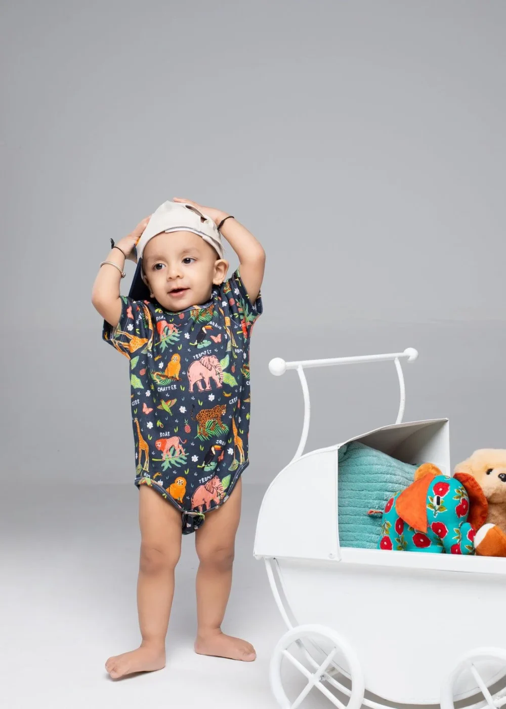 Jungle safari short sleeve bodysuit - Image 2