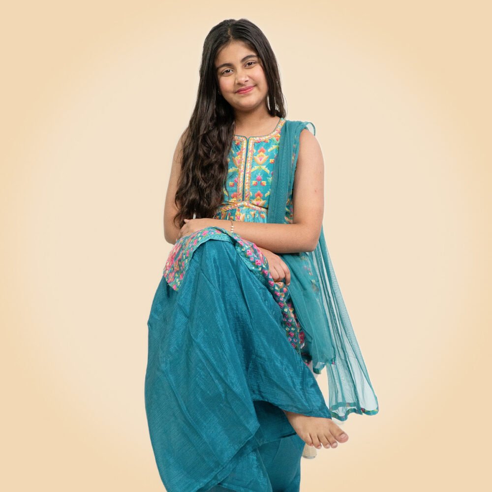 Girls printed kurta sharara set