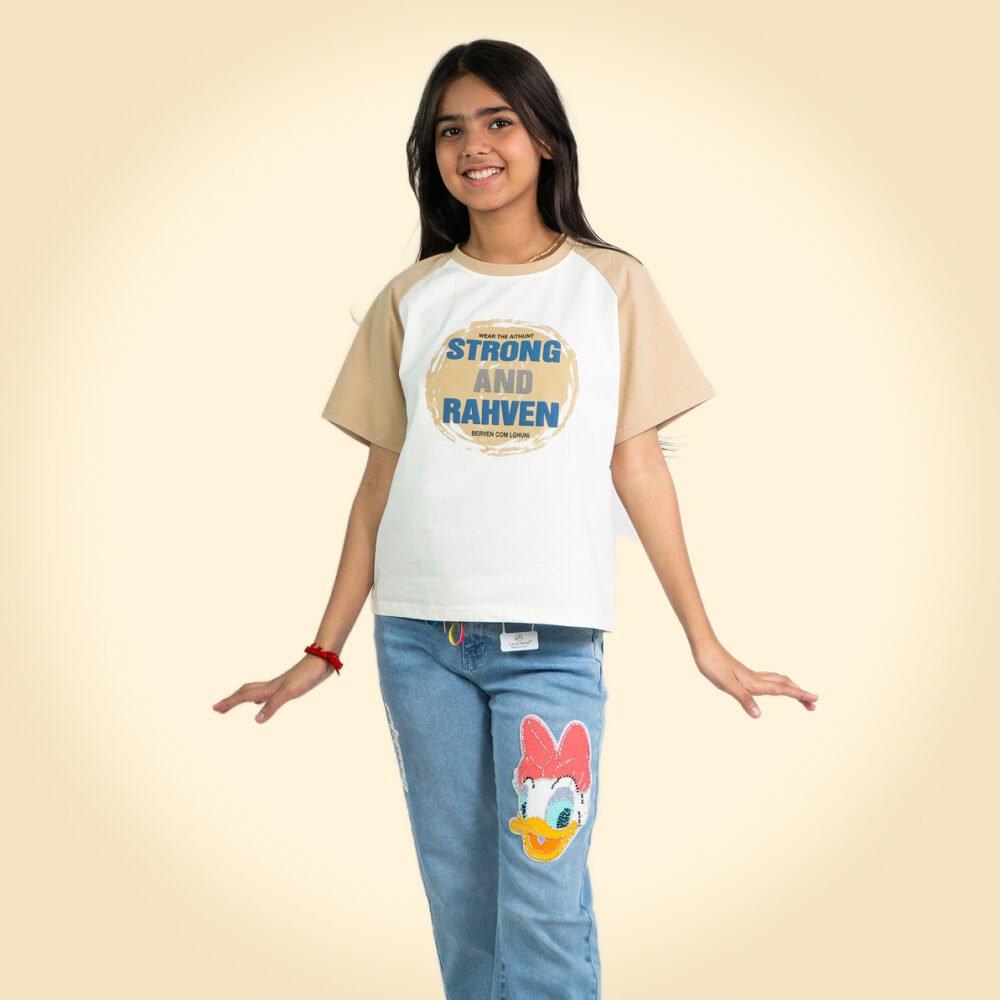 "Strong & Stylish Raglan Sleeve T-Shirt for Girls – Trendy Casual Wear"