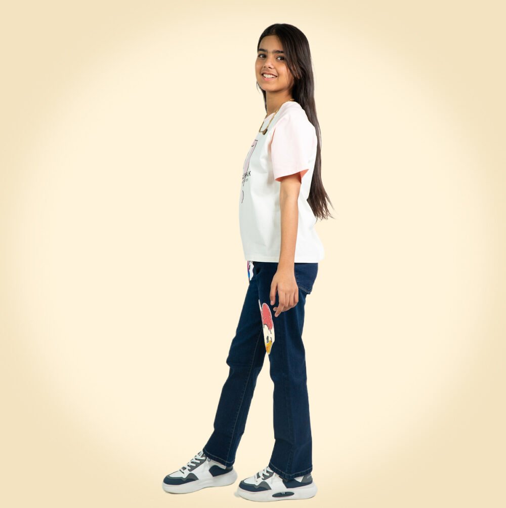 "Trendy Pink & White Question Mark Graphic T-Shirt for Girls – Casual & Comfortable Wear" 👕✨ - Image 2