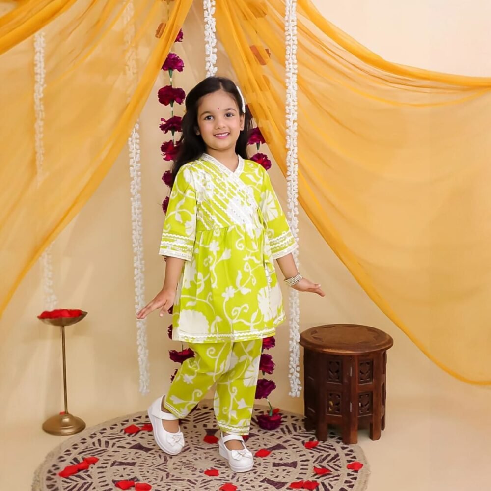 Girls Ethnic Kurta Set – Yellow Floral Printed Festive Wear | Comfortable & Stylish Traditional Dress